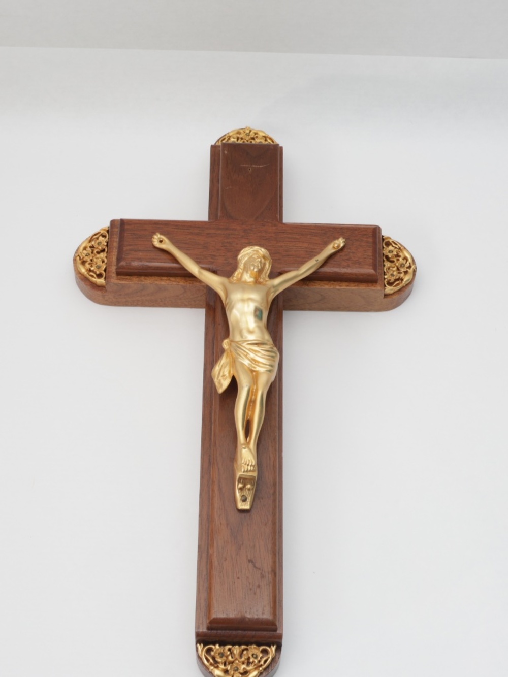 13-in Vintage Wooden Crucifix Or Last Rites Sick Call Cross Wall Hanging Decor